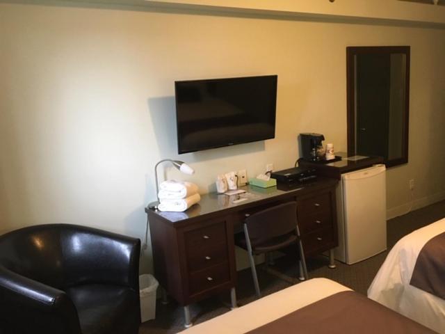 Auberge Centre Ville Chicoutimi Kültér fotó